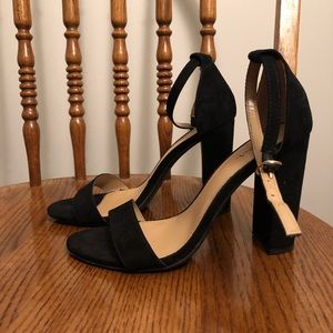 Black block heels sandals